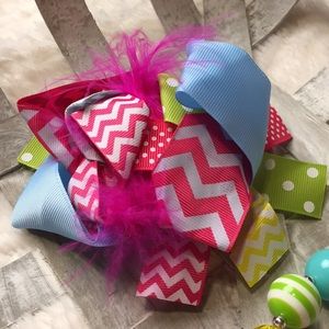 🌿 Over the Top Feather Bright Bow • Alligator Clip